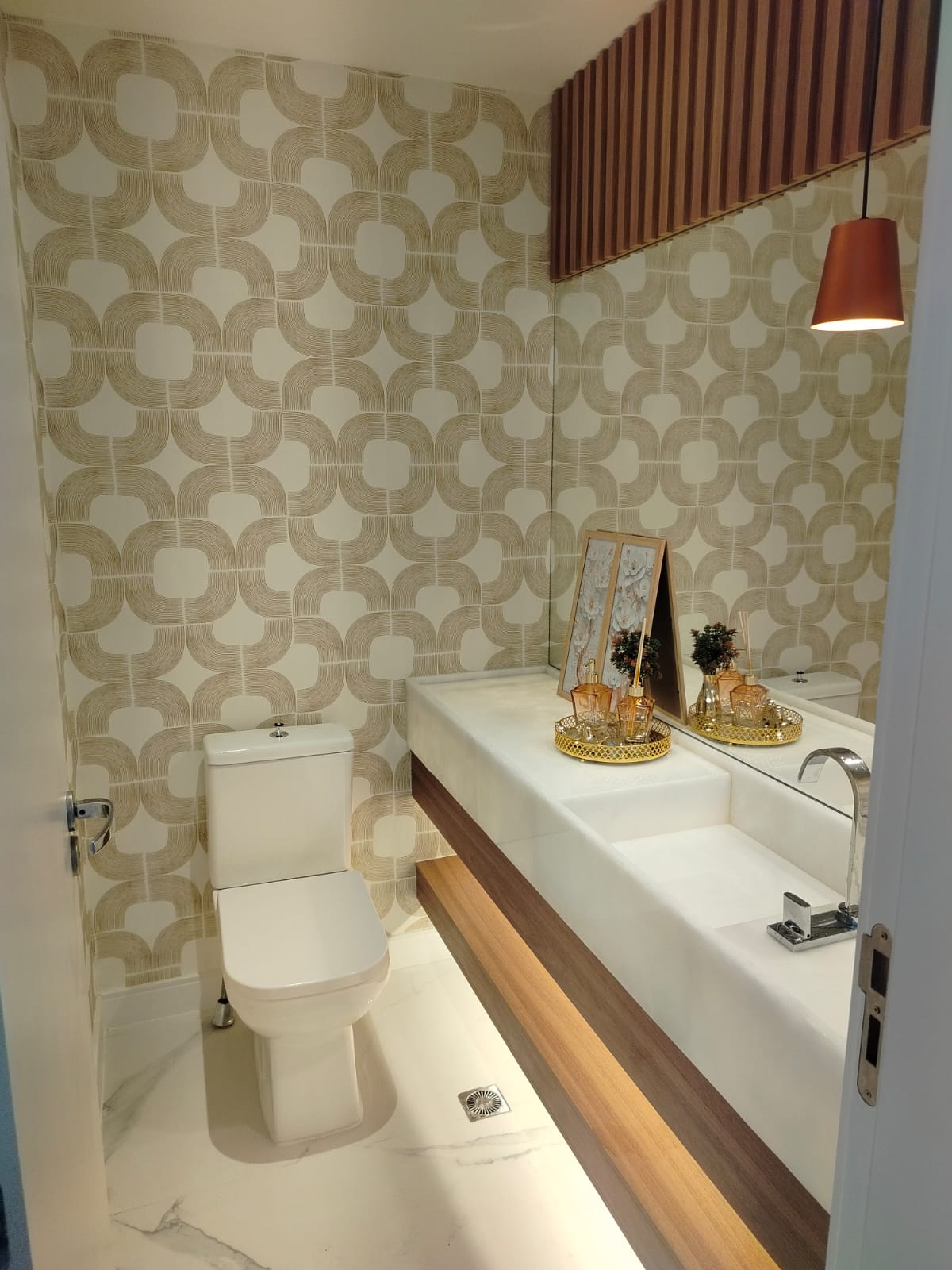 Papel de parede — instalação Bella Decorações